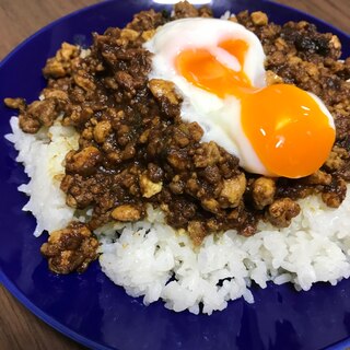 セロリのキーマカレー